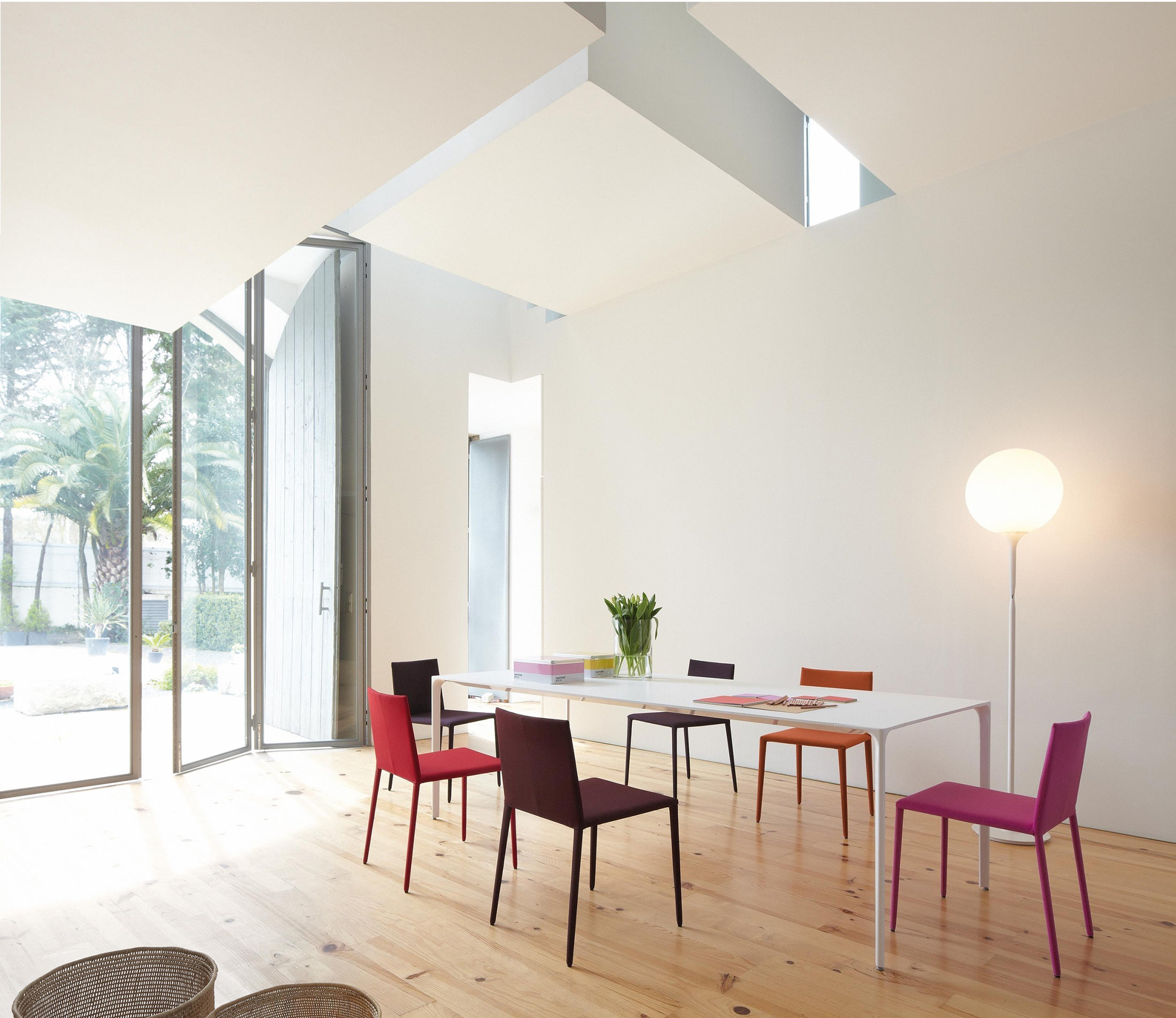 办公椅|现代真皮会议椅|办公家具|华体会体育官方在线官网家具|Saari 餐椅/会议椅